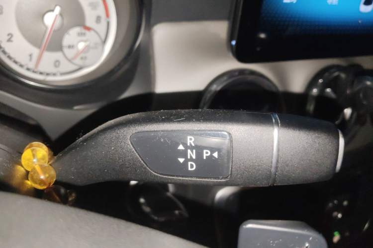 Used Mercedes-Benz GLA 2015 GLA 200 Fashion Model Gear Lever