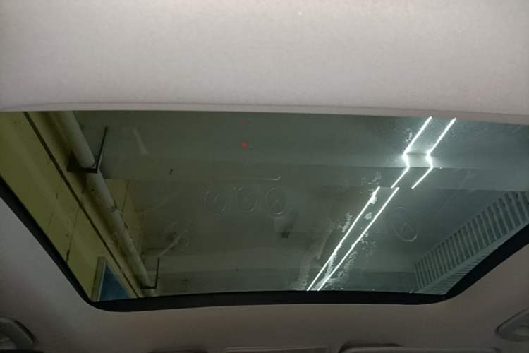 Used Mercedes-Benz GLA 2015 GLA 220 4MATIC Fashion Model Headliner