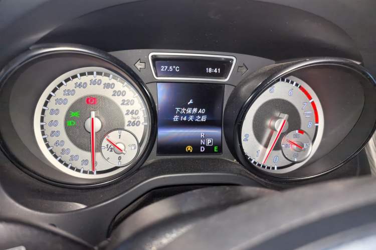 Used Mercedes-Benz GLA 2015 GLA 200 Sport Edition Instrument Cluster