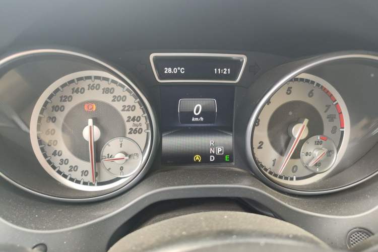 Used Mercedes-Benz GLA 2015 GLA 200 Fashion Model Instrument Cluster