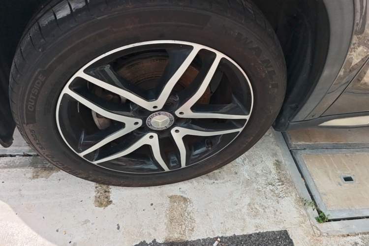Used Mercedes-Benz GLA 2015 GLA 200 Fashion Model Left Front Wheel Hub