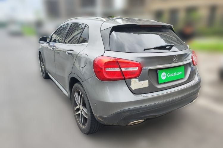 Used Mercedes-Benz GLA 2015 GLA 200 Fashion Model Rear Left 45 Deg