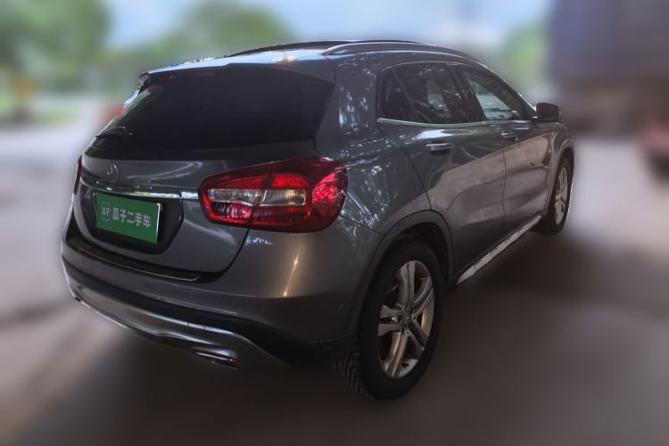 Used Mercedes-Benz GLA 2015 GLA 200 Sport Edition Rear Right 45 Deg