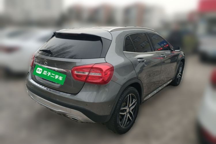 Used Mercedes-Benz GLA 2015 GLA 200 Fashion Model Rear Right 45 Deg