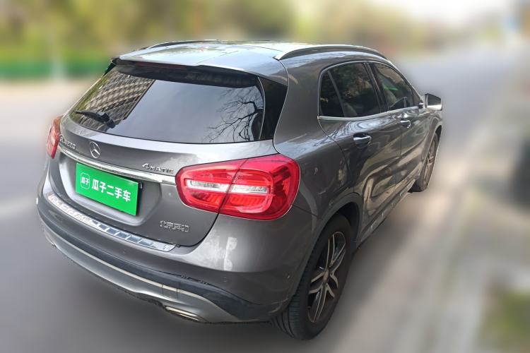 Used Mercedes-Benz GLA 2015 GLA 220 4MATIC Fashion Model Rear Right 45 Deg