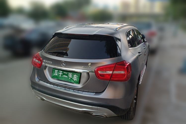 Used Mercedes-Benz GLA 2015 GLA 220 4MATIC Fashion Model Rear Right 45 Deg