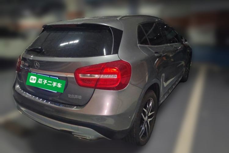 Used Mercedes-Benz GLA 2015 GLA 200 Fashion Model Rear Right 45 Deg