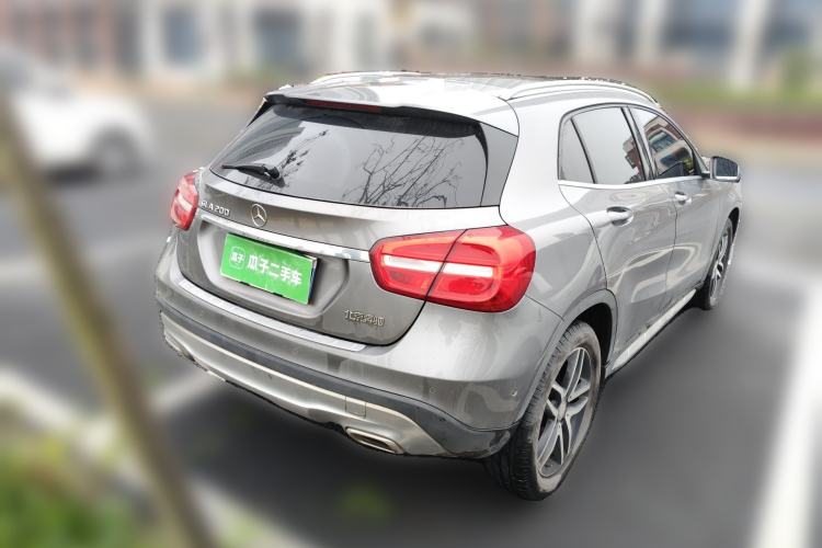 Used Mercedes-Benz GLA 2015 GLA 200 Fashion Model Rear Right 45 Deg