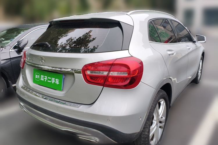 Used Mercedes-Benz GLA 2015 GLA 200 Rear Right 45 Deg