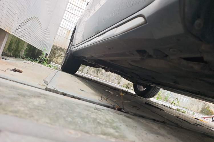 Used Mercedes-Benz GLA 2015 GLA 200 Fashion Model Right Side Sill