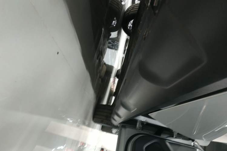 Used Mercedes-Benz GLA 2015 GLA 200 Right Side Sill