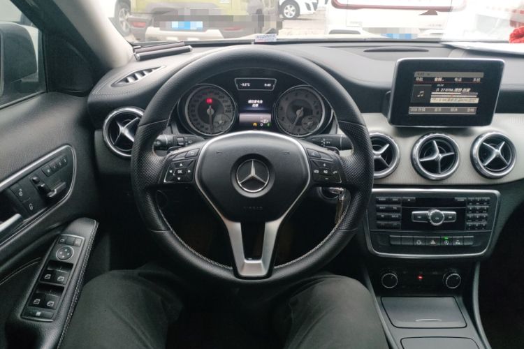 Used Mercedes-Benz GLA 2015 GLA 200 Fashion Model Steering Wheel