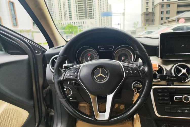 Used Mercedes-Benz GLA 2015 GLA 200 Fashion Model Steering Wheel