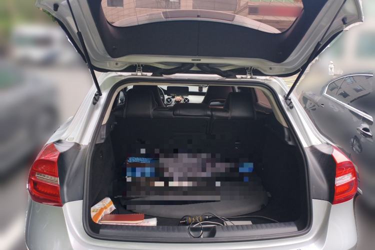 Used Mercedes-Benz GLA 2015 GLA 200 Trunk