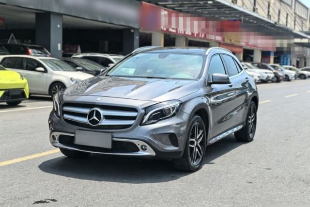Used Mercedes-Benz GLA 2015 GLA 220 4MATIC Fashion Model