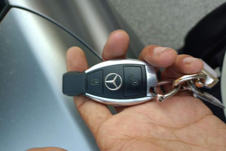 Used Mercedes-Benz GLA 2015 GLA 220 4MATIC Fashion Model Vehicle Key