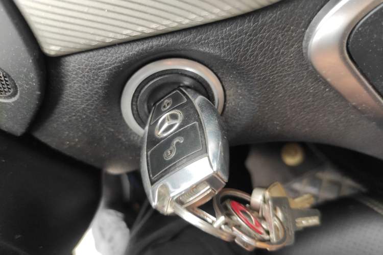 Used Mercedes-Benz GLA 2015 GLA 200 Sport Edition Vehicle Key