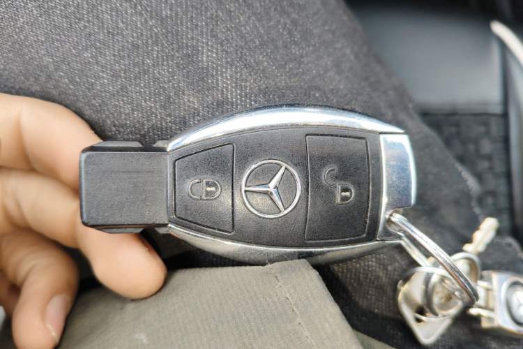 Used Mercedes-Benz GLA 2015 GLA 200 Fashion Model Vehicle Key