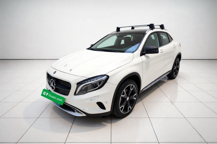Used Mercedes-Benz GLA 2015 GLA 220 4MATIC Luxury Model Guazi used car, China used car export, Used car for sale, Used  cars, Cheapest cars for sale