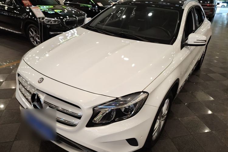 Used Mercedes-Benz GLA 2015 GLA 200 Sport Edition Guazi used car, China used car export, Used car for sale, Used  cars, Cheapest cars for sale