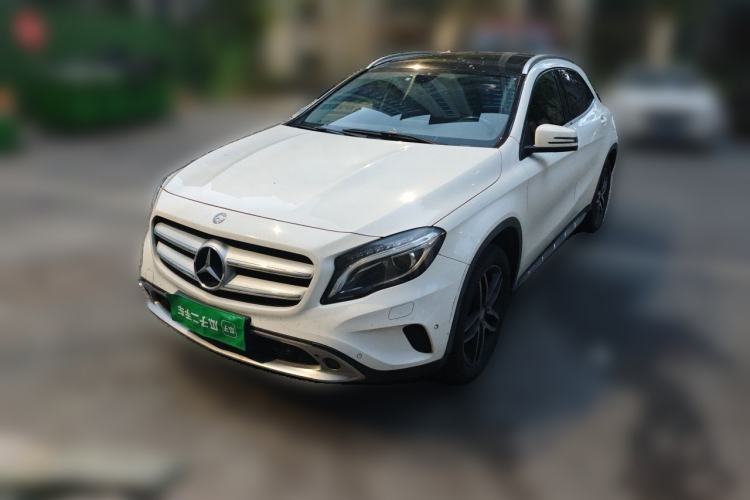Used Mercedes-Benz GLA 2015 GLA 200 Fashion Model Guazi used car, China used car export, Used car for sale, Used  cars, Cheapest cars for sale