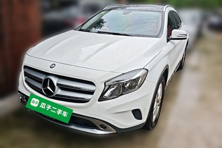 Used Mercedes-Benz GLA 2015 GLA 200 Sport Edition Guazi used car, China used car export, Used car for sale, Used cars, Cheapest cars for sale