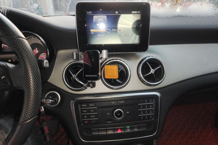 Used Mercedes-Benz GLA 2015 GLA 200 Fashion Model Audio And AC Panel