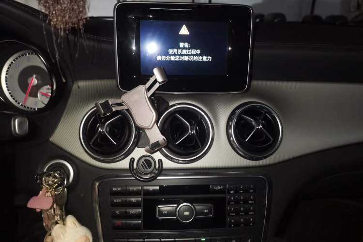 Used Mercedes-Benz GLA 2015 GLA 220 4MATIC Fashion Model Audio And AC Panel