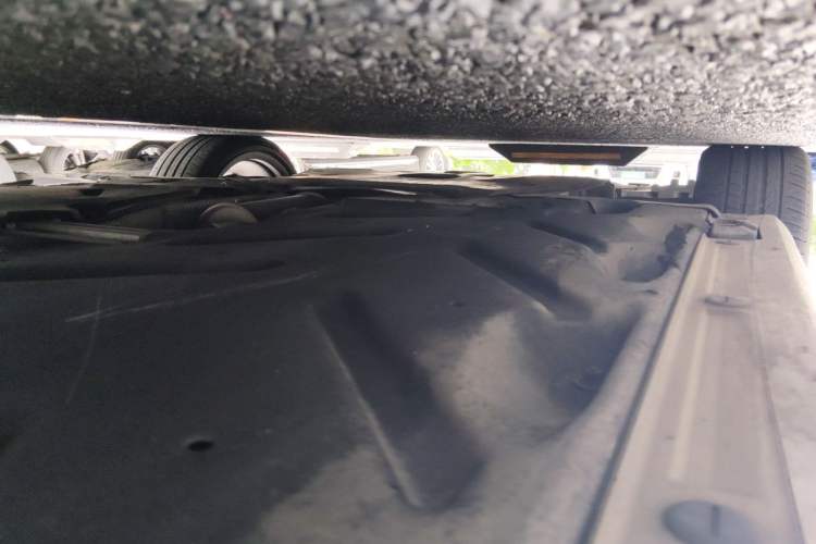 Used Mercedes-Benz GLA 2015 GLA 200 Chassis Front Left