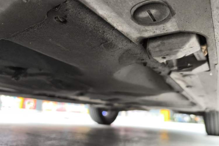 Used Mercedes-Benz GLA 2015 GLA 200 Fashion Model Chassis Front Left