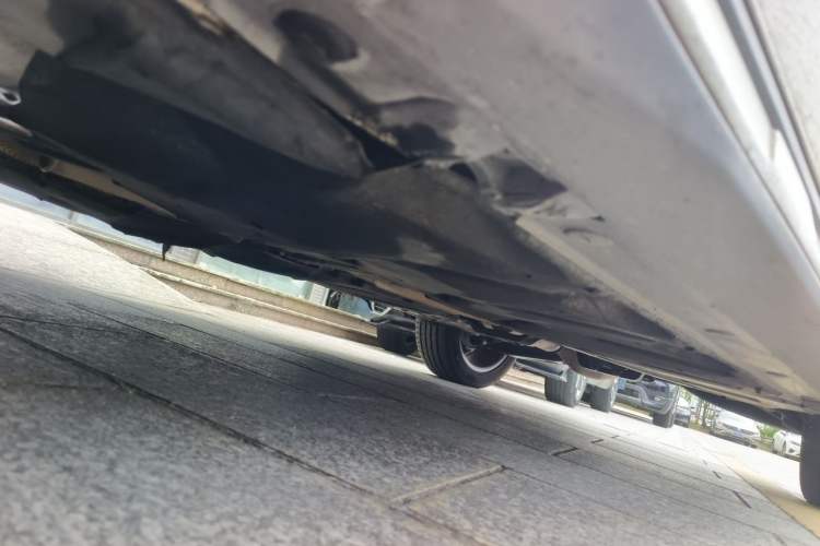 Used Mercedes-Benz GLA 2015 GLA 220 4MATIC Fashion Model Chassis Front Left