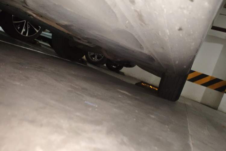 Used Mercedes-Benz GLA 2015 GLA 220 4MATIC Fashion Model Chassis Front Left