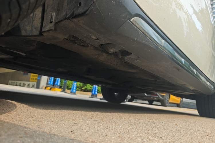 Used Mercedes-Benz GLA 2015 GLA 200 Fashion Model Chassis Front Left