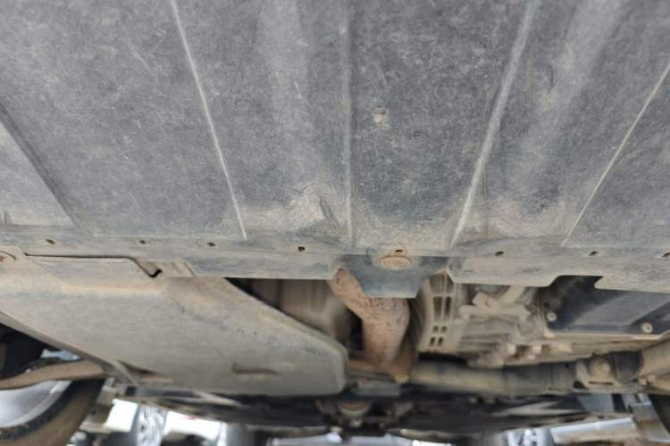 Used Mercedes-Benz GLA 2015 GLA 220 4MATIC Fashion Model Chassis Front