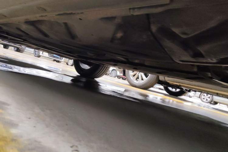 Used Mercedes-Benz GLA 2015 GLA 200 Fashion Model Chassis Rear Left