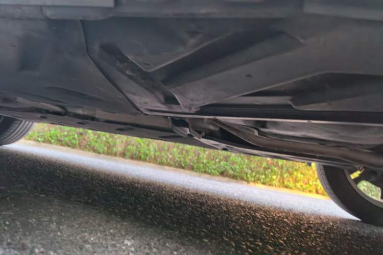 Used Mercedes-Benz GLA 2015 GLA 200 Sport Edition Chassis Rear Left