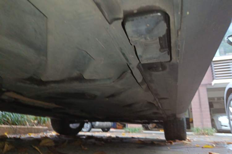 Used Mercedes-Benz GLA 2015 GLA 220 4MATIC Fashion Model Chassis Rear Right