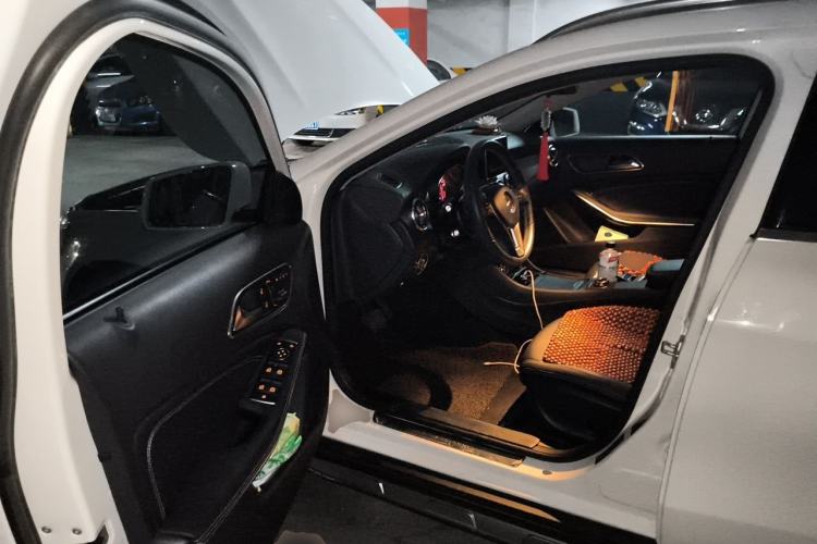 Used Mercedes-Benz GLA 2015 GLA 200 Fashion Model Driver Seat