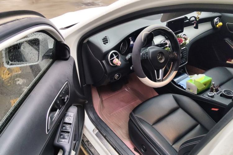 Used Mercedes-Benz GLA 2015 GLA 200 Fashion Model Driver Seat