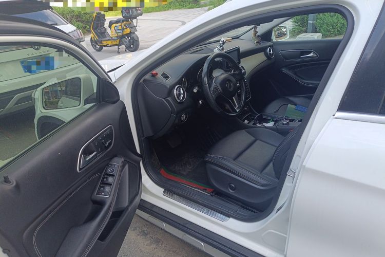 Used Mercedes-Benz GLA 2015 GLA 200 Fashion Model Driver Seat