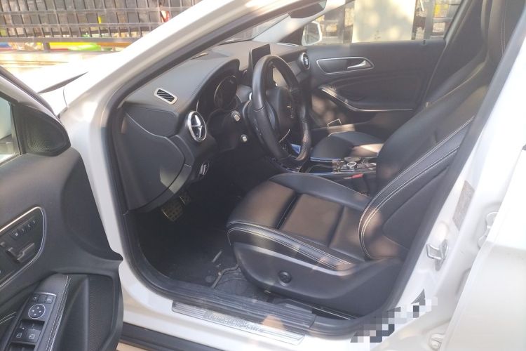 Used Mercedes-Benz GLA 2015 GLA 200 Fashion Model Driver Seat