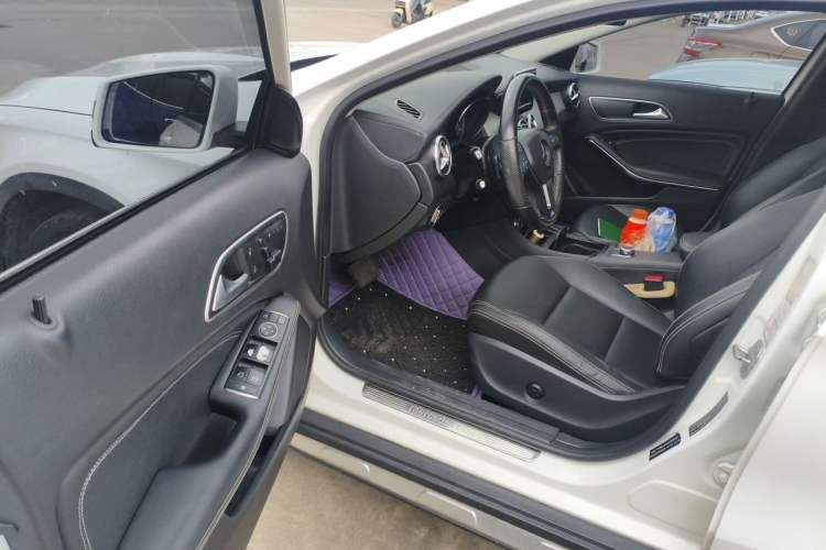 Used Mercedes-Benz GLA 2015 GLA 200 Fashion Model Driver Seat