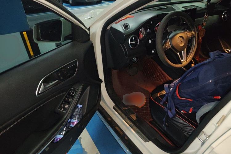Used Mercedes-Benz GLA 2015 GLA 200 Driver Seat