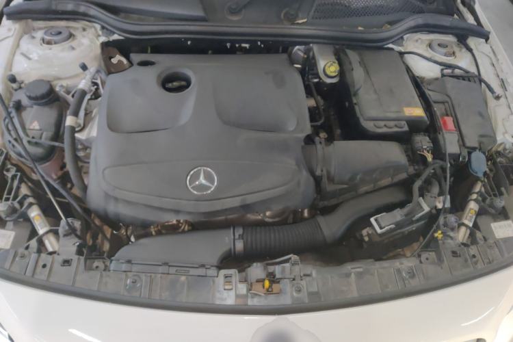 Used Mercedes-Benz GLA 2015 GLA 260 4MATIC Sport Edition Engine Bay