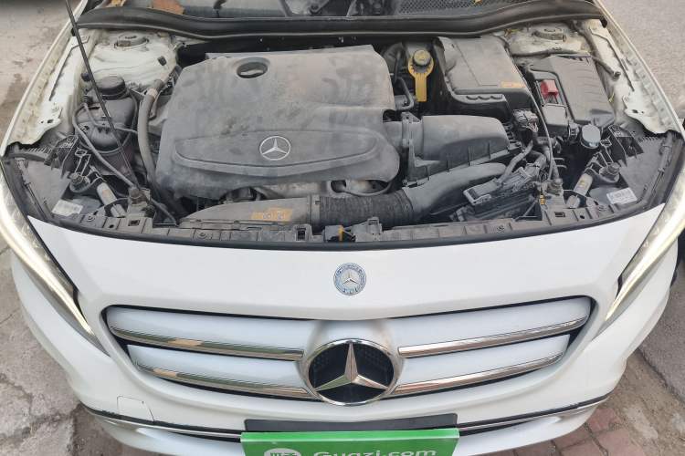 Used Mercedes-Benz GLA 2015 GLA 200 Fashion Model Engine Bay