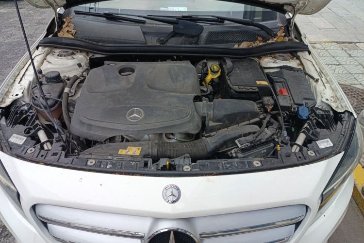 Used Mercedes-Benz GLA 2015 GLA 200 Sport Edition Engine Bay