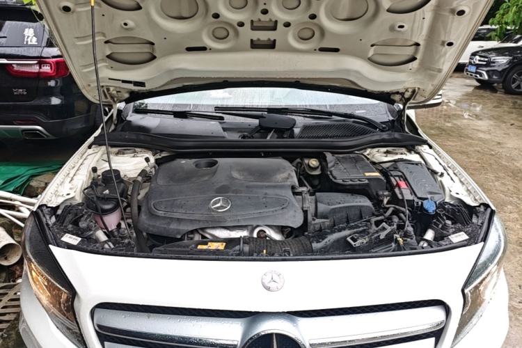 Used Mercedes-Benz GLA 2015 GLA 200 Sport Edition Engine Bay