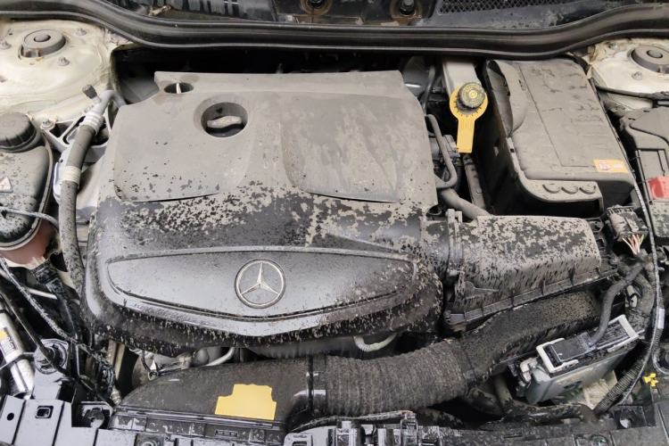 Used Mercedes-Benz GLA 2015 GLA 200 Fashion Model Engine Bay