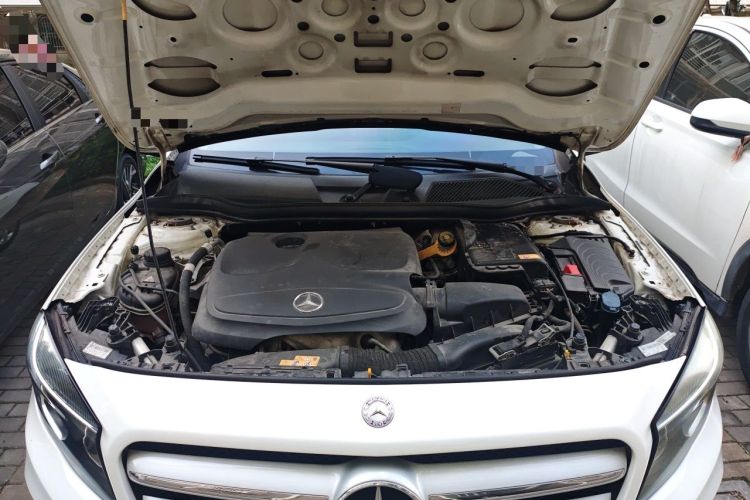 Used Mercedes-Benz GLA 2015 GLA 200 Sport Edition Engine Bay