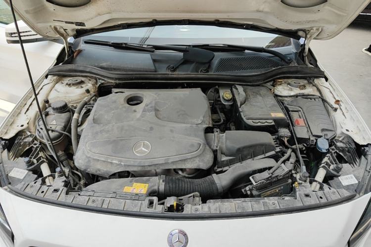 Used Mercedes-Benz GLA 2015 GLA 200 Sport Edition Engine Bay